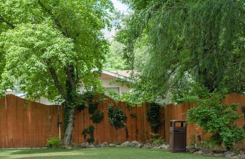 West Sedona Cabin | Modern cabin for 4 with views of the red rocks and next to Slide Rock State park