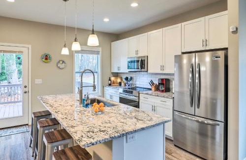 Candler House | Modern Candler Home with Deck and Yard!