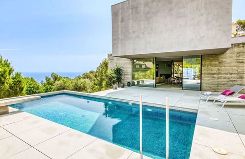 Aiguablava House | Modern Chill by Interhome