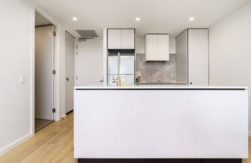 City West Apartment | Modern Comfort in Canberra`s City Center