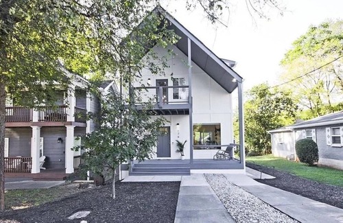 Summerhill House | Modern Comfort Meets City Convenience in Summerhill 2BR/2.5BA with Outdoor Oasis