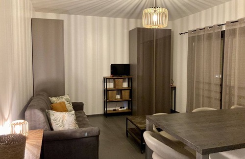 Propriano House | Modern, comfortable Marina d'Oru studio in Propriano