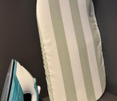 Luton Apartment | Modern Comfortable Studio for 1-2 people