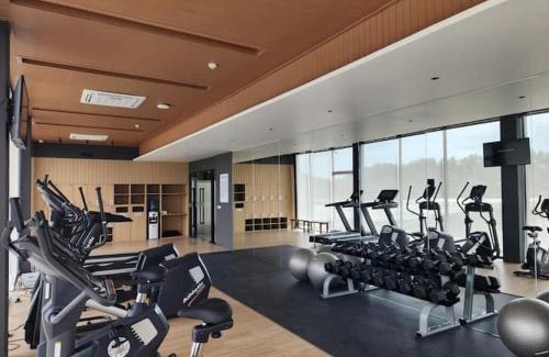 Sa Khu Apartment | Modern Condo in Wyndham Gardens on the beach