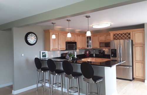 Lubec House | Modern Cottage near the Ocean