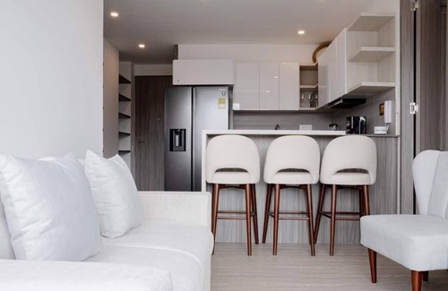 Usaquen Condo | Modern & Cozy 2BD Apartment close to Unicentro