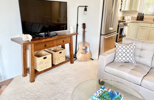 Carpinteria Apartment | Modern & Cozy Gem ~ Walk to the Beach ~ Queen Beds