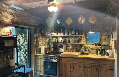 Finesville House | Modern Design Close to the City, Far from Reality