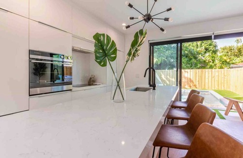 Midtown House | Modern Design District Wynwood TH w/Heated Pool