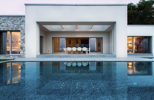 Stresa Villa | Modern Designer Villa With Pool And Magnificent Lake Views! - Villa Camilla