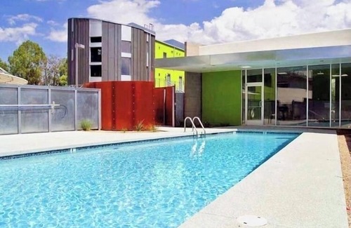 Gililland Condo | Modern Downtown Tempe Loft