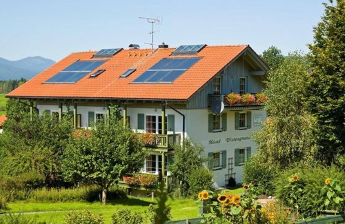 Frauenau Apartment | Modern eingerichtete 49 qm Wohnung in der Glasstadt Frauenau