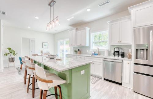 Bella Vista House | Modern Escape - Bella Vista Trails & Comfort