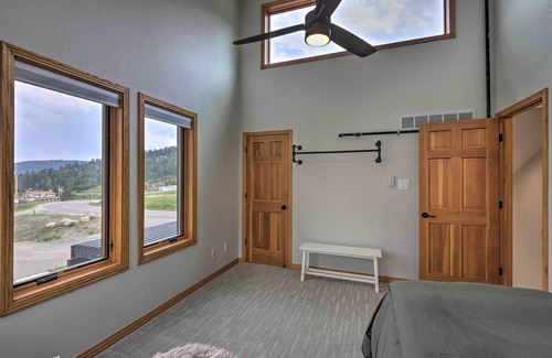 Evergreen House | Modern Evergreen Duplex Off I-70 w/Mountain Views
