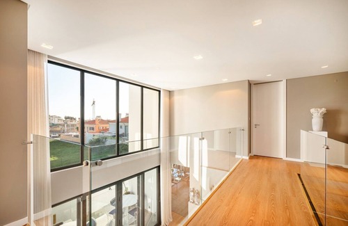Cascais Apartment | Modern excellence with pool