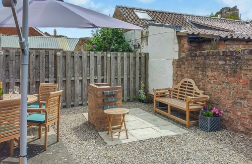 Sheriff Hutton Cottage | Modern family home near York but surrounded by stunning countryside.