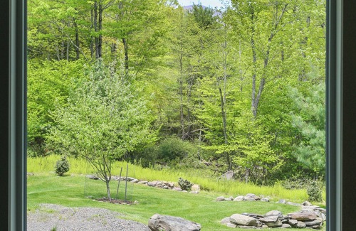 Kerhonkson House | Modern Farmhouse with Catskill Mountain Views
