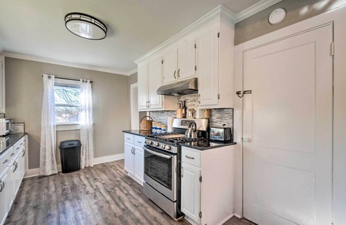 Florence House | Modern Florence Getaway w/Patio & Grill!