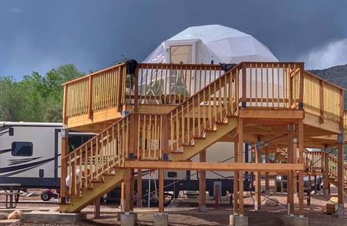 Canon City RV Rental | Modern Glamping Dome | Mountain View Deck | Near Downtown Cañon City