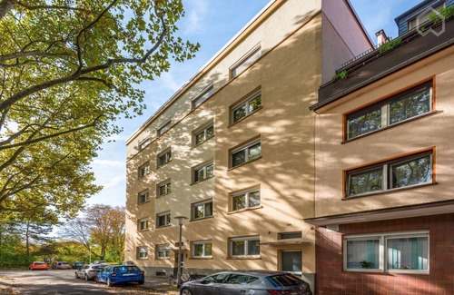 Lindenhof Apartment | Modern, großzügig, Nahe Rhein & Waldpark