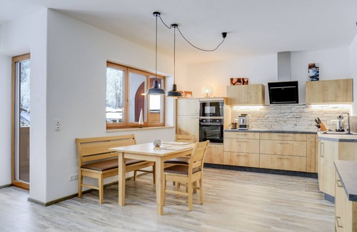 Garmisch-Partenkirchen Apartment | Modern Holiday Apartment "Schachen" with Mountain View, Wi-Fi & Balcony