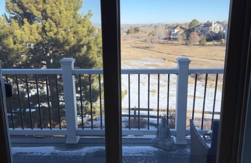 Westridge Apartment | Modern Haven: Scenic Views!