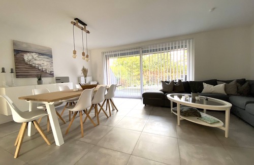 Westerholz House | Modern, high-quality furnished house in a cul-de-sac location!
