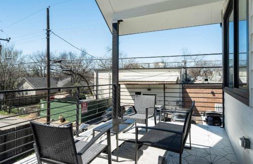 North Loop House | Modern Home Near the University of Texas