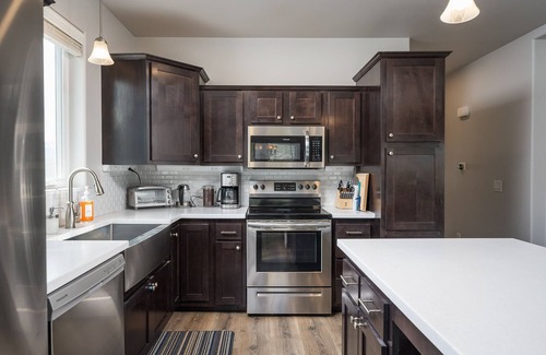 Tabernash House | Modern Home w/Great Private Views, Hot Tub & Sauna