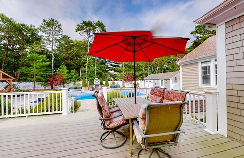 Mashpee Neck House | Modern home with dog-friendly yard, private pool/hot tub, pickleball & fast WiFi