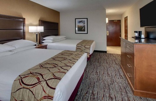Bowling Green House | Modern & Homey Rm for Relaxing Stay! Free WiFi