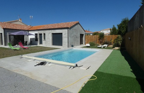 Notre-Dame-de-Monts House | Modern house with pool, 700m from beach, 6-8 people, pets allowed