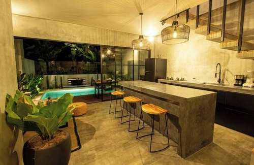 Padonan Apartment | Modern Industrial Haven: A 2-Bedroom Townhouse