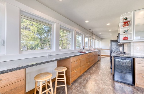 Otis House | Modern lakefront home with private dock & amazing views