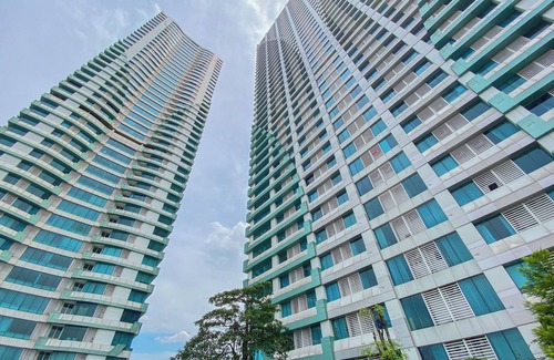Pekayon Jaya Apartment | Modern Look Studio At Grand Kamala Lagoon Apartment