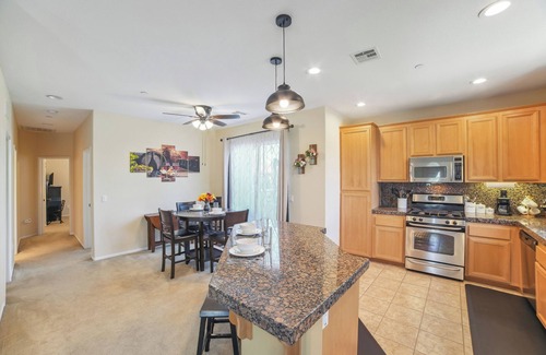 Moreno Valley House | Modern Moreno Valley Oasis w/Private Patio