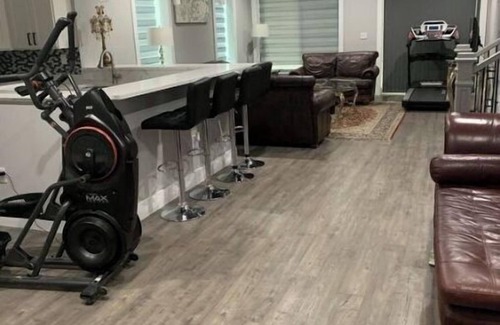 Alexandria House | Modern newly private basement apartment