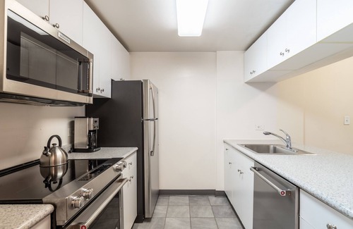 Hoboken Apartment | Modern One Bed in Hoboken, Easy Access to NYC