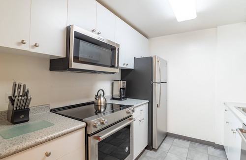 Hoboken Apartment | Modern One Bed in Hoboken, Easy Access to NYC