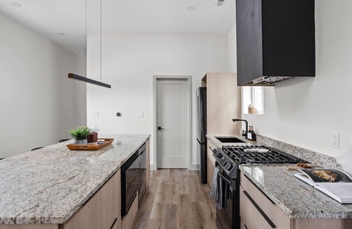 Indianapolis House | Modern Pet-Friendly Home Near Downtown Indy
