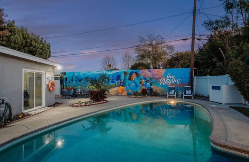 Los Altos House | Modern Pool House - 22min toDisney+W/D+P