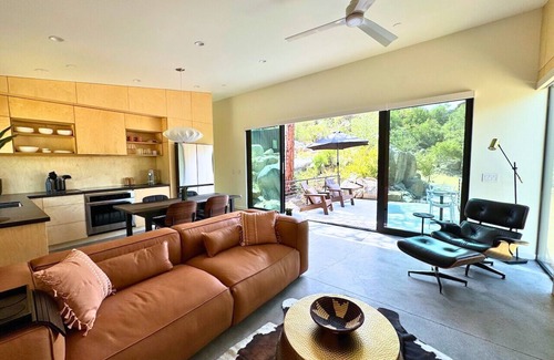 Prescott Cabin | Modern Prescott Cabin – Near Downtown & Hiking