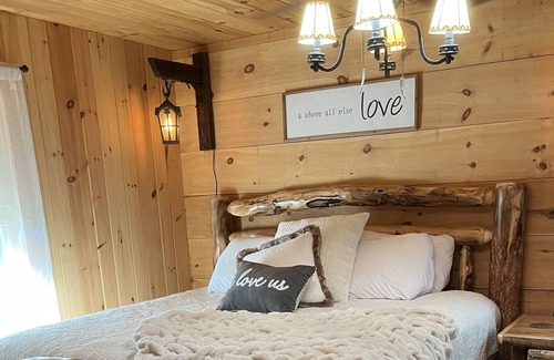 Dunlap Cabin | Modern, Private Cabin on the Sequatchie River, float, kayak, fish, play, relax!