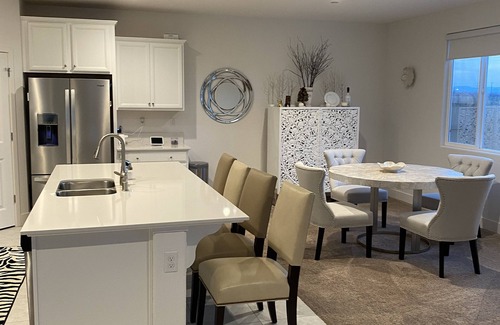 Ripon House | Modern Ripon Home: Whole 4 bedroom House!