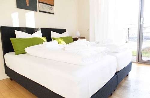 Riedlingen Bed & Breakfast | modern room in historic villa 1