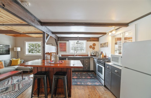 Greentown House | Modern Rustic Retreat in Poconos