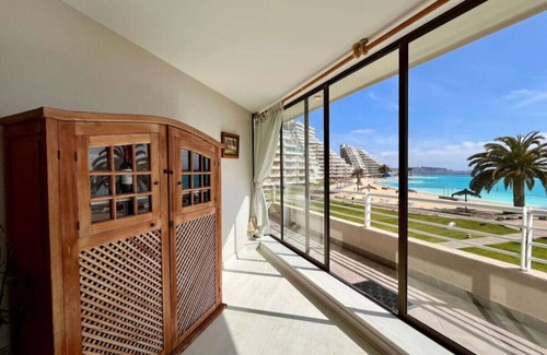 Algarrobo Apartment | Modern San Alfonso del Mar | BBQ Parking Pool Wifi