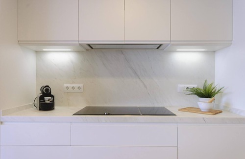 Tossa de Mar Apartment | MODERN SEA VIEWS APARTMENT with POOL