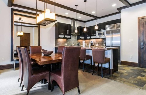 Truckee Villa | Modern Ski-in Mountainside Villa- One Village Place- Luxury