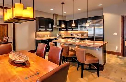 Truckee Villa | Modern Ski-in Mountainside Villa- One Village Place- Luxury